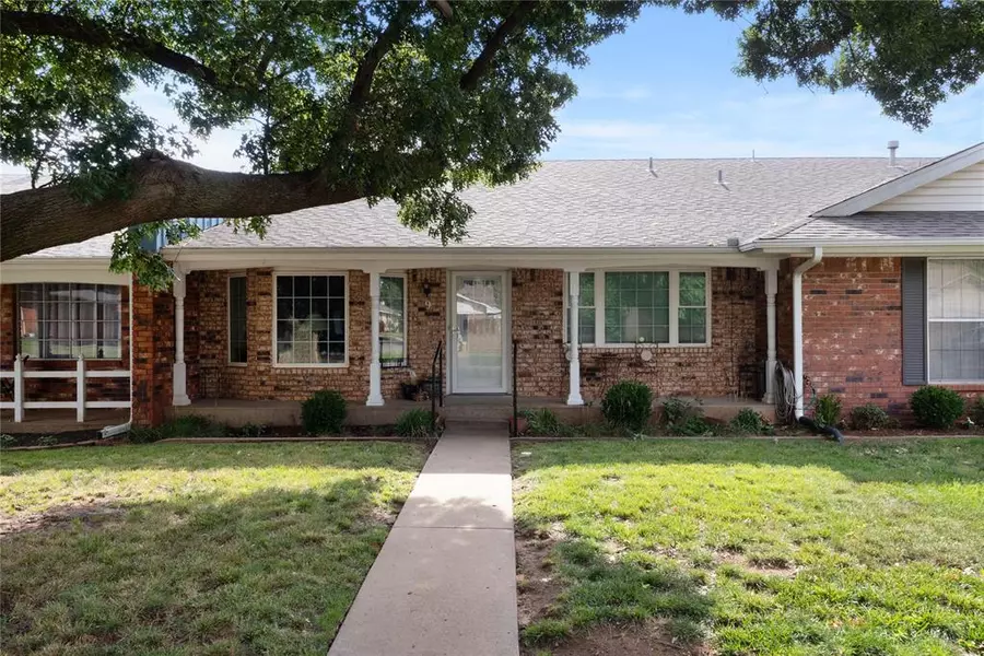 513 Maple Street #9, Weatherford, OK 73096