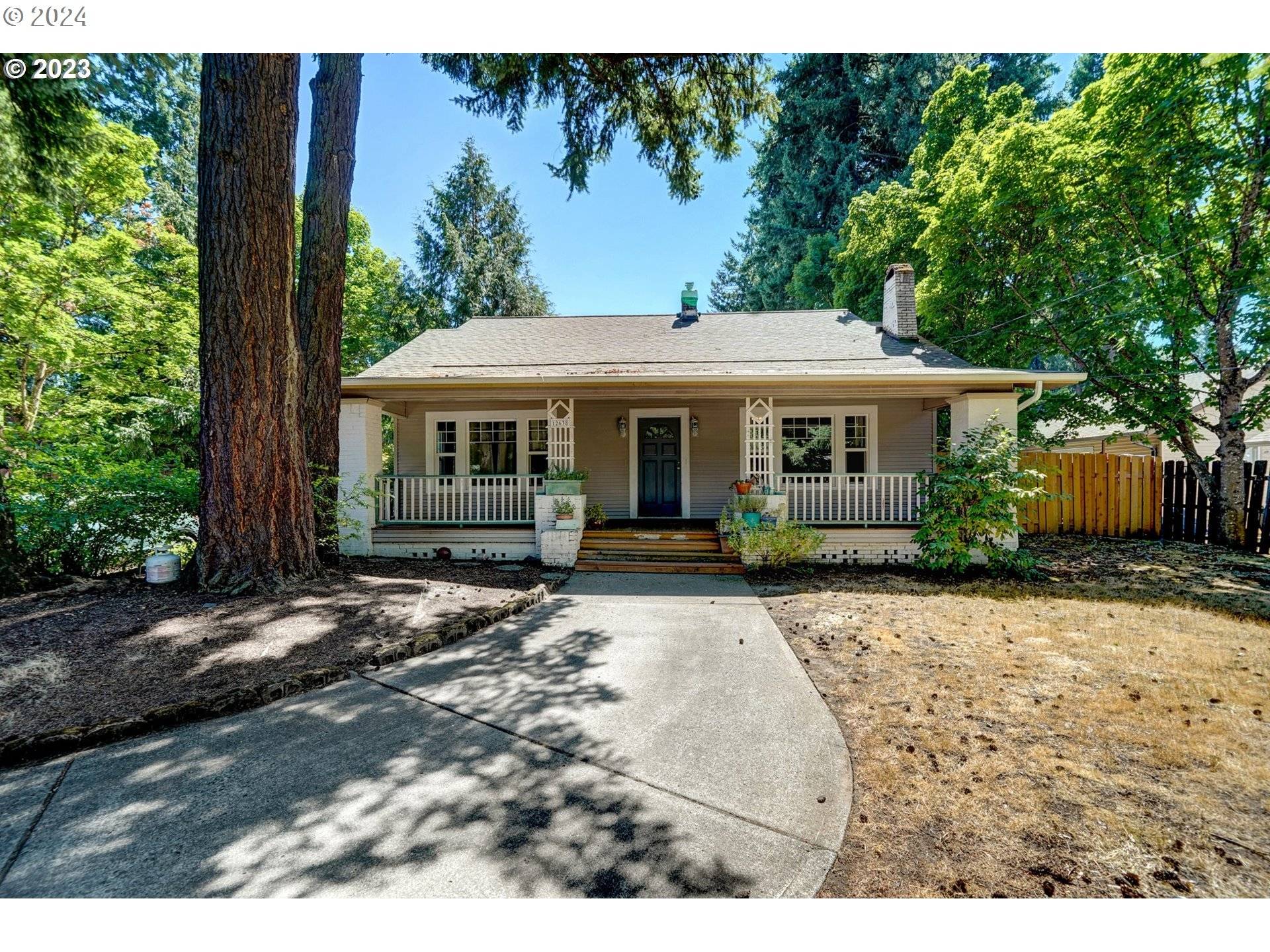 Portland, OR 97236,12638 SE FOSTER RD #12