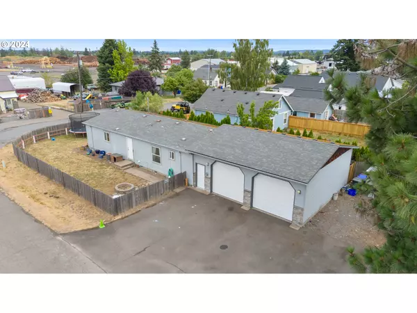 Molalla, OR 97038,535 HART AVE