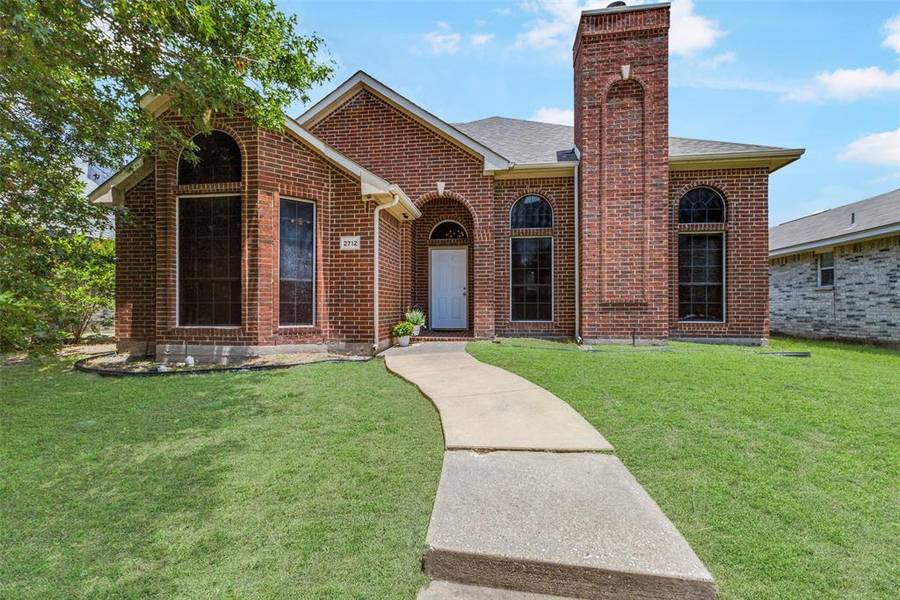 2712 Helen Lane, Mesquite, TX 75181