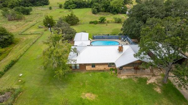 1339 County Road 4128,  Cumby,  TX 75433