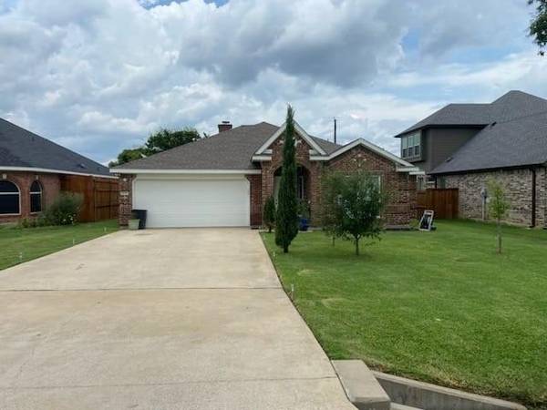 1730 Avenue C,  Grand Prairie,  TX 75051