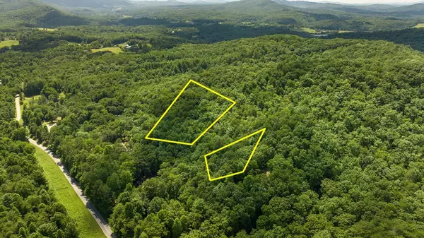 Brasstown, NC 28902,1AC Bruce Wike Lane