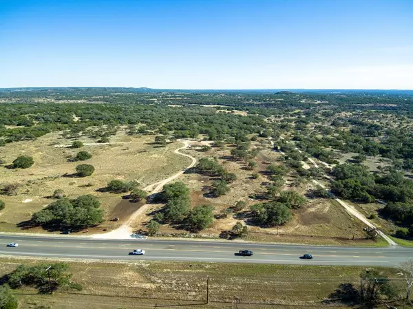 Blanco, TX 78606,489 N US Hwy 281