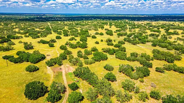 Tract 20 -- Legacy Oaks Dr, Harper, TX 78631