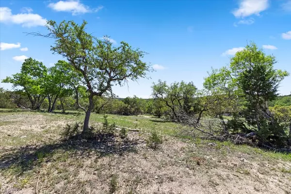 Wimberley, TX 78676,729 -- Rabbit Rd