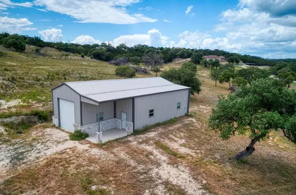 3400 -- Medina Hwy, Kerrville, TX 78028