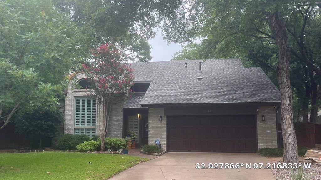 321 Creekside Drive, Keller, TX 76248