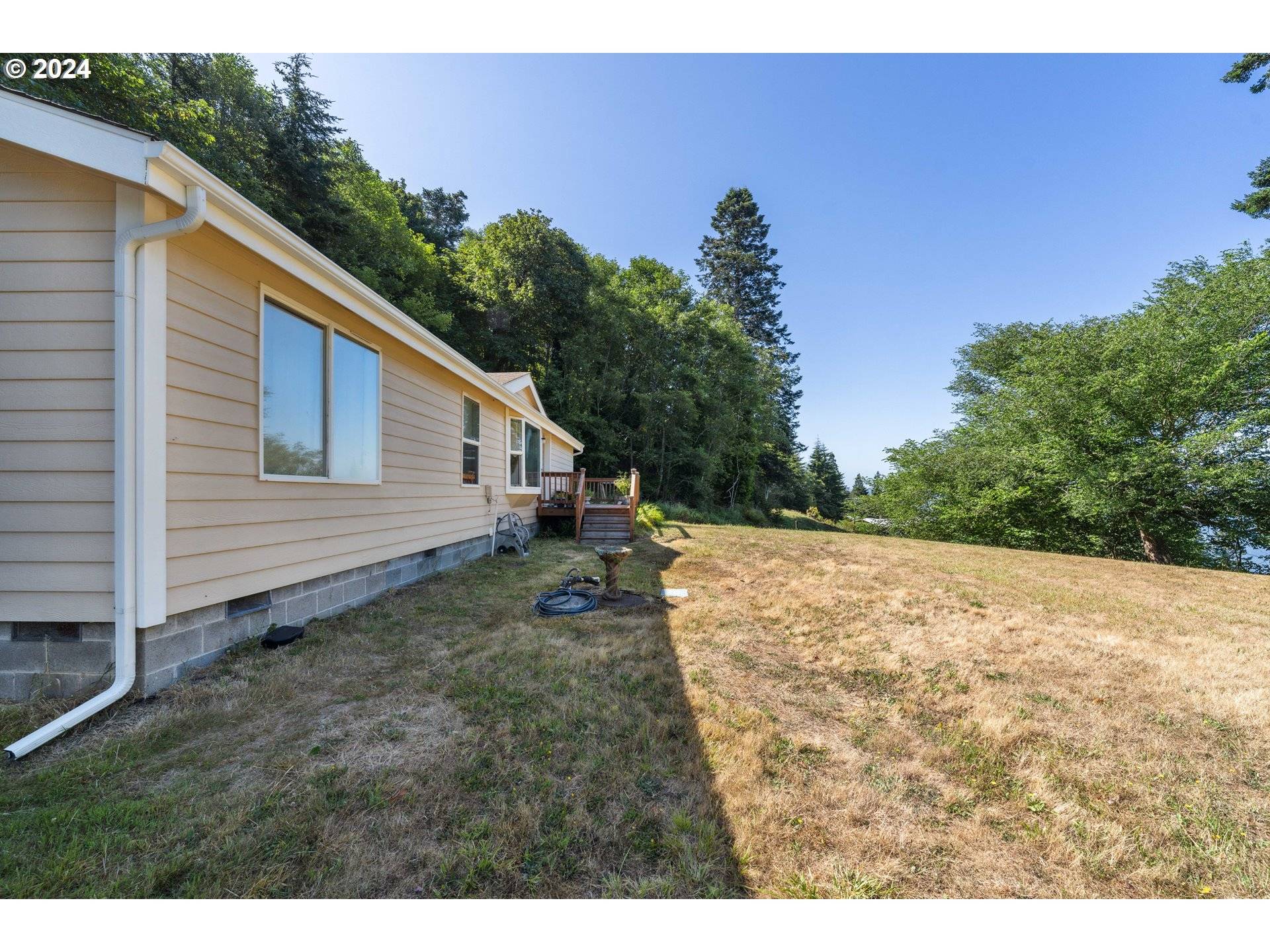 North Bend, OR 97459,93846 Jensen LN