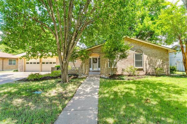 313 Sioux Street,  Keller,  TX 76248