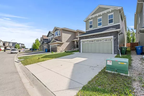 Calgary, AB T3R 0T2,67 Nolancrest Rise NW