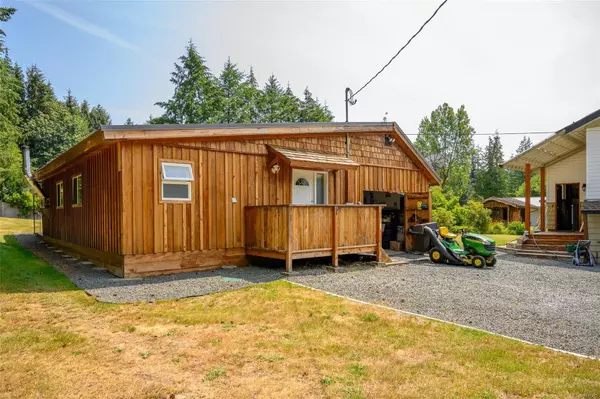 Sayward, BC V0P 1R0,1818 Sachts Rd