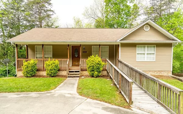 3305 Ridgeway Drive,  Cleveland,  TN 37312