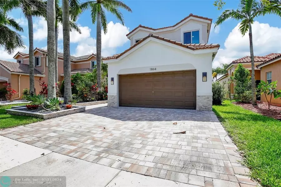 1864 Aspen Ln, Weston, FL 33327