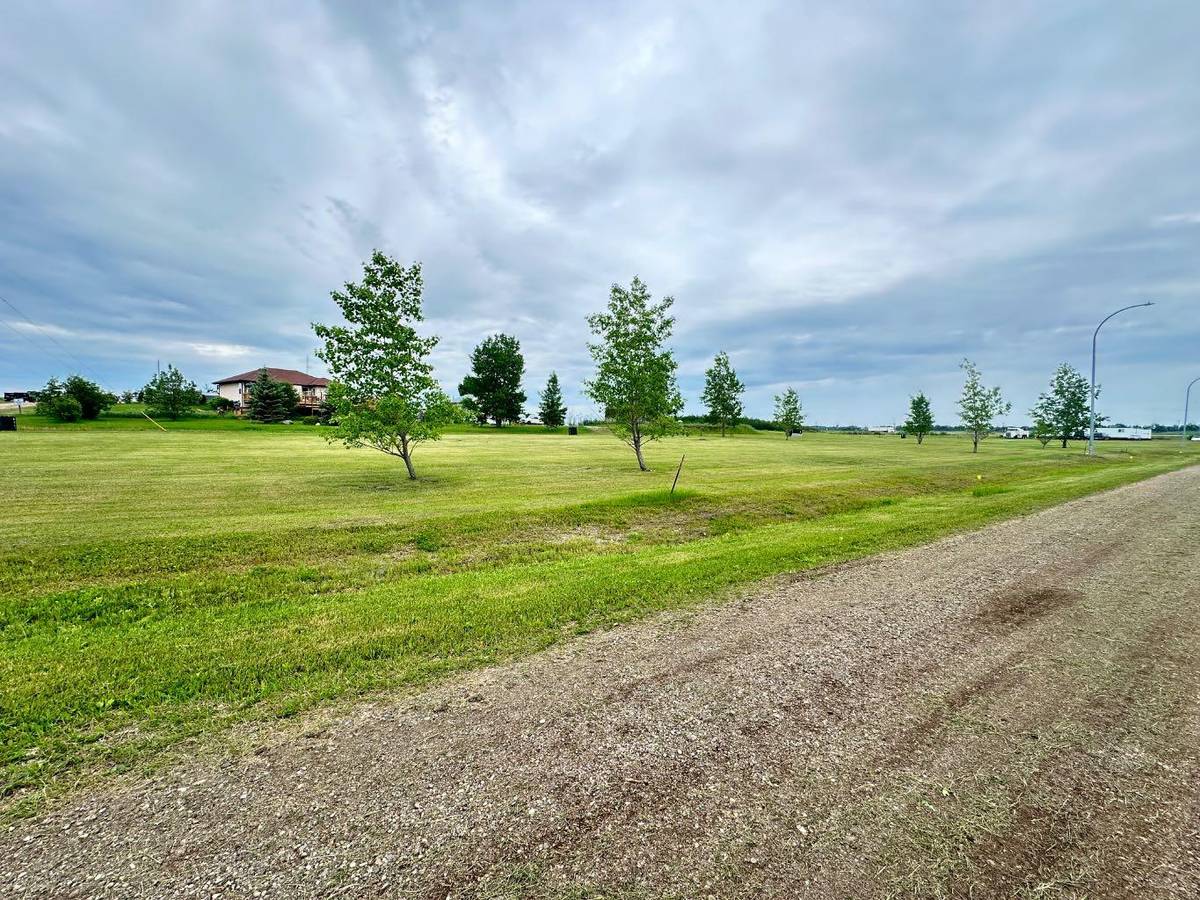 Waseca, SK S0M 3A0,Lot 2 Block 12 2 ST West