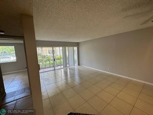 Coral Springs, FL 33067,9001 Wiles Rd