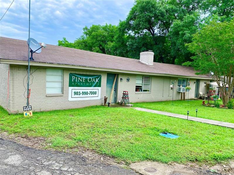 1507 Pine Street, Bonham, TX 75418