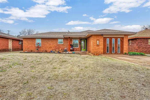 1306 N Market Street, Cordell, OK 73632