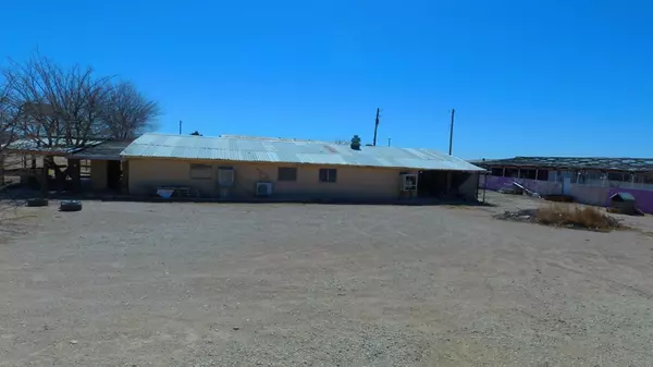 Mccamey, TX 79752,1103 Hwy 385