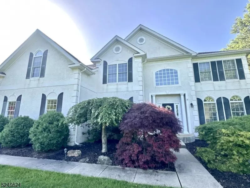 200 Garrison Court, Bethlehem Twp., NJ 08802