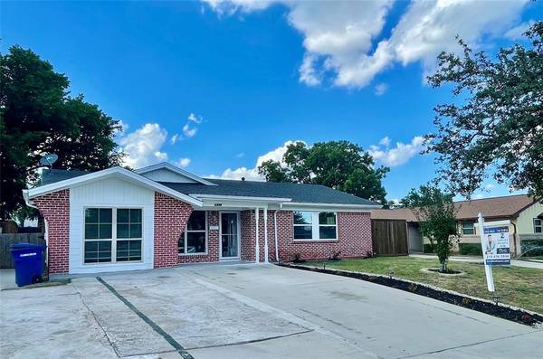 1035 Geronimo Arrow, Carrollton, TX 75006