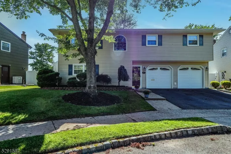 28 Eli Rd, Woodbridge Twp., NJ 07067