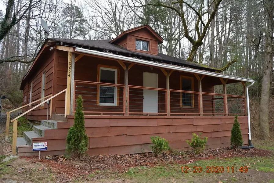 10254 W Old Hwy 64, Brasstown, NC 28902