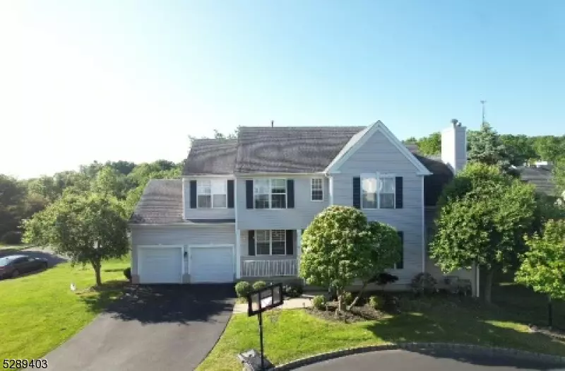 32 Honeyman Rd, Bernards Twp., NJ 07920