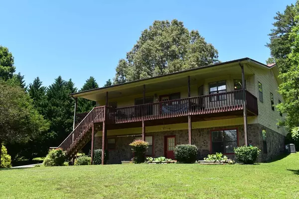 Hiawassee, GA 30546,2940 Bear Lane