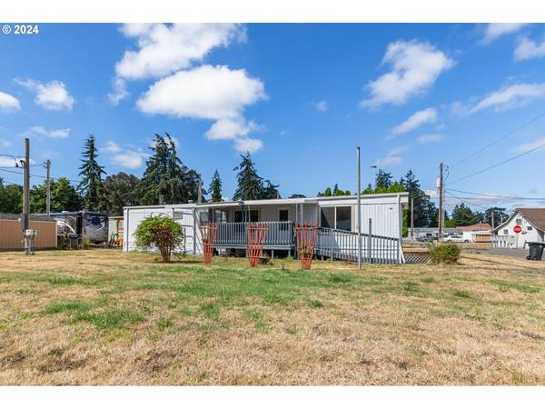 Woodland, WA 98674,296 Island Aire Dr #28