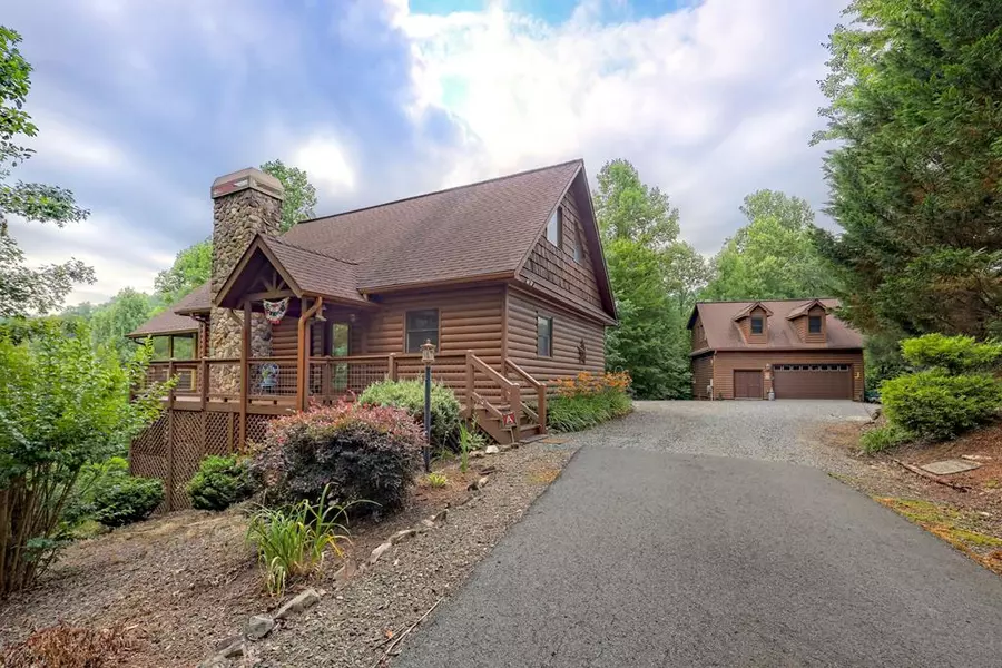 6979 Jessie Drive, Hiawassee, GA 30546