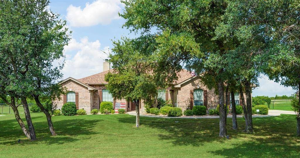 134 Blacktail Lane, Azle, TX 76020