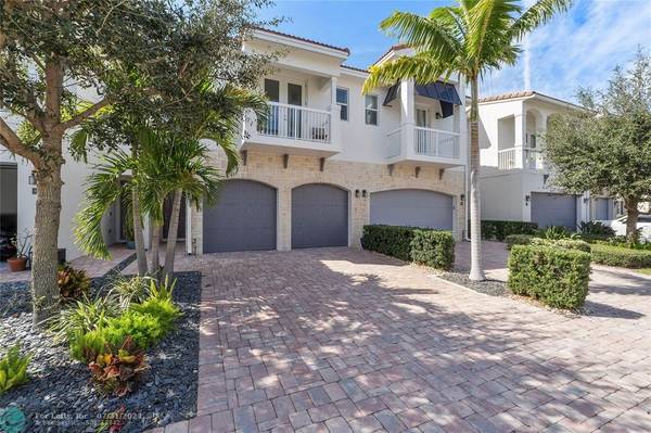 100 NW 69th Circle  #93,  Boca Raton,  FL 33487