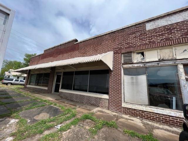 126 N 2nd Street, Okemah, OK 74859