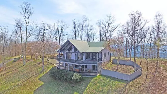 44010 Brasstown Heights, Murphy, NC 28906