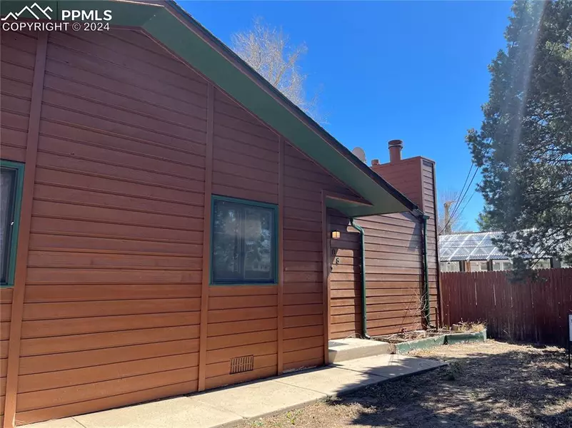 108 W Alabama AVE, Fountain, CO 80817