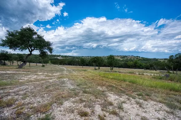 3400 Medina Hwy, Kerrville, TX 78028