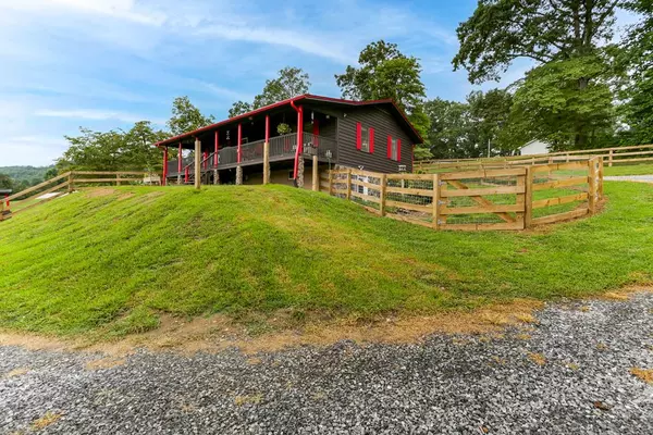 Hayesville, NC 28904,166 IVY KNOB