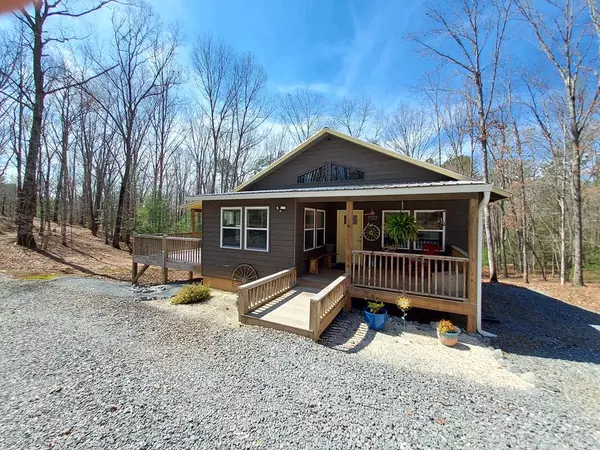 30 Pleasant Ridge Ln,  Murphy,  NC 28906