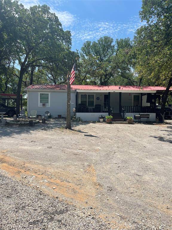 139 Aston Circle, Bridgeport, TX 76426