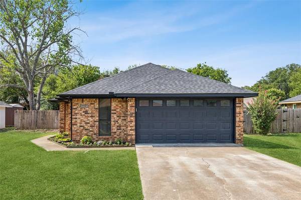 2609 Boulder Drive, Corinth, TX 76210