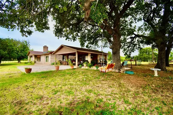 324 County Road 317, Comanche, TX 76442