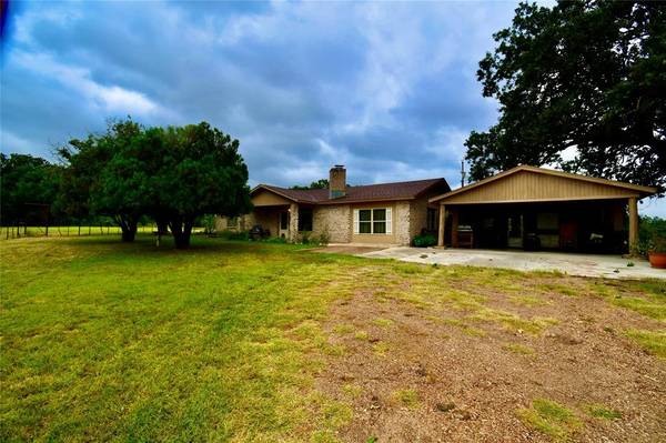 Comanche, TX 76442,324 County Road 317