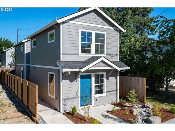 8836 N Drummond AVE,  Portland,  OR 97217