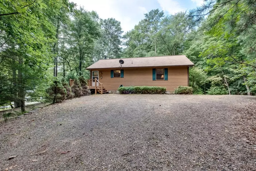 271 Goldfinch Lane, Murphy, NC 28906