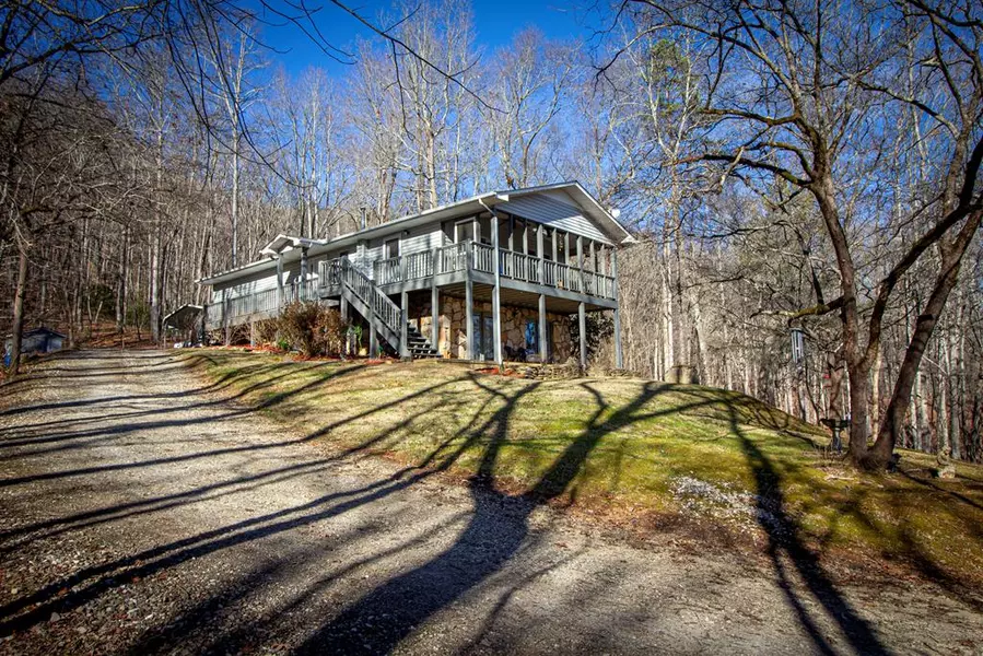 1580 Tanglewood Road, Murphy, NC 28906