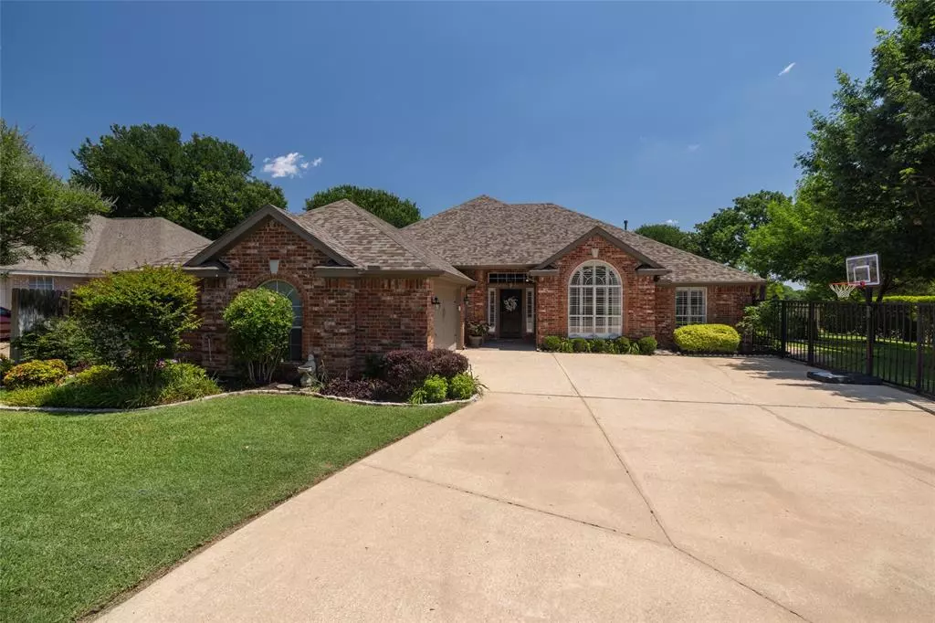 Hurst, TX 76054,3600 Bordeaux Lane