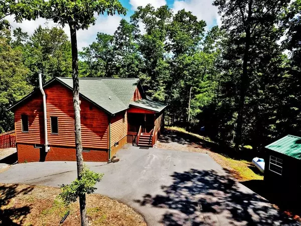 123 Juniper Lane,  Murphy,  NC 28906