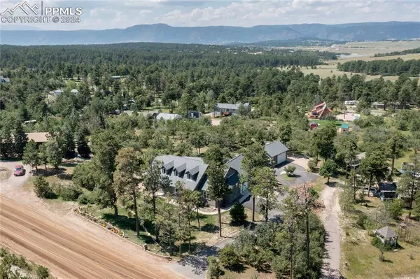 Larkspur, CO 80118,15721 Furrow RD