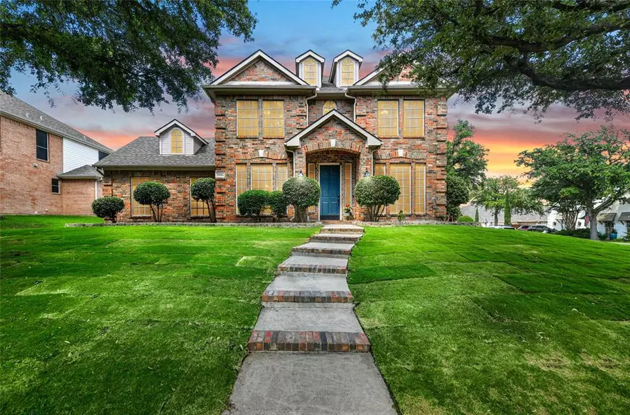 5900 Osprey Court, The Colony, TX 75056